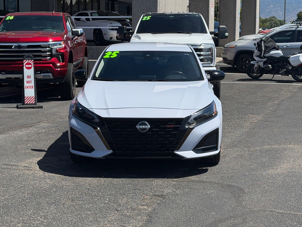 2025 Nissan Altima Image 33