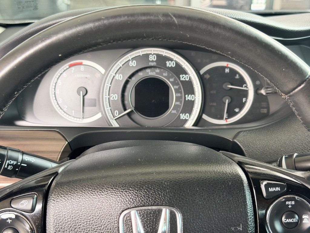 2017 Honda Accord Image 9