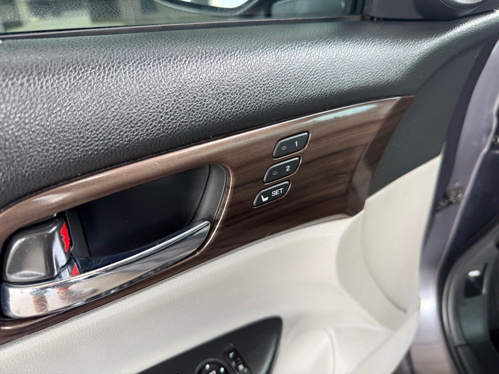 2017 Honda Accord Image 10
