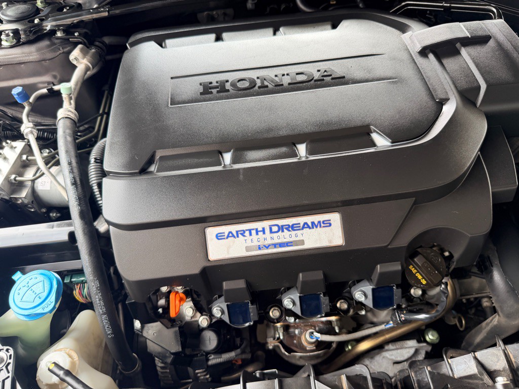 2017 Honda Accord Image 23
