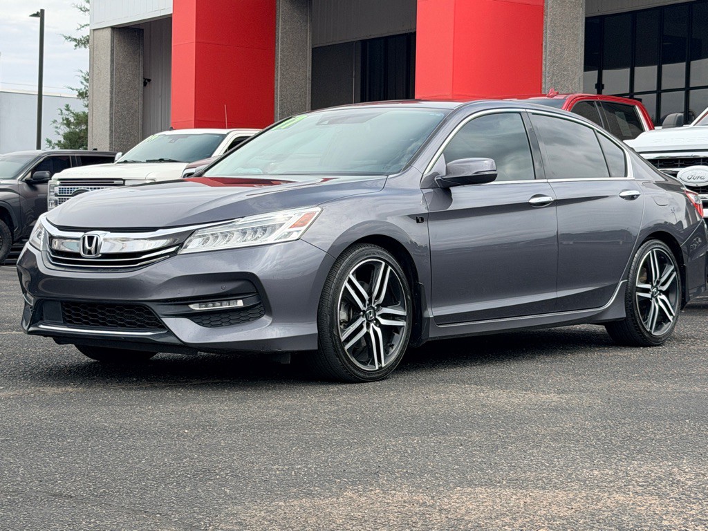 2017 Honda Accord Image 27