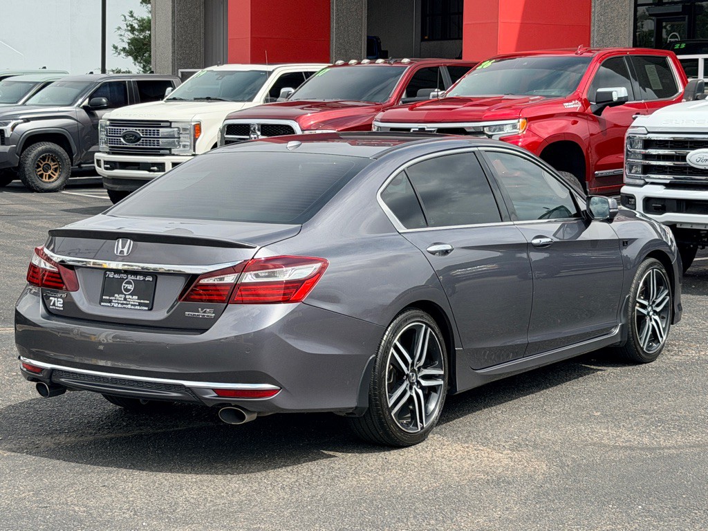 2017 Honda Accord Image 36