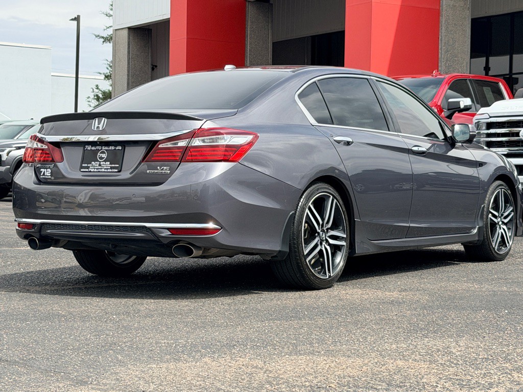 2017 Honda Accord Image 37