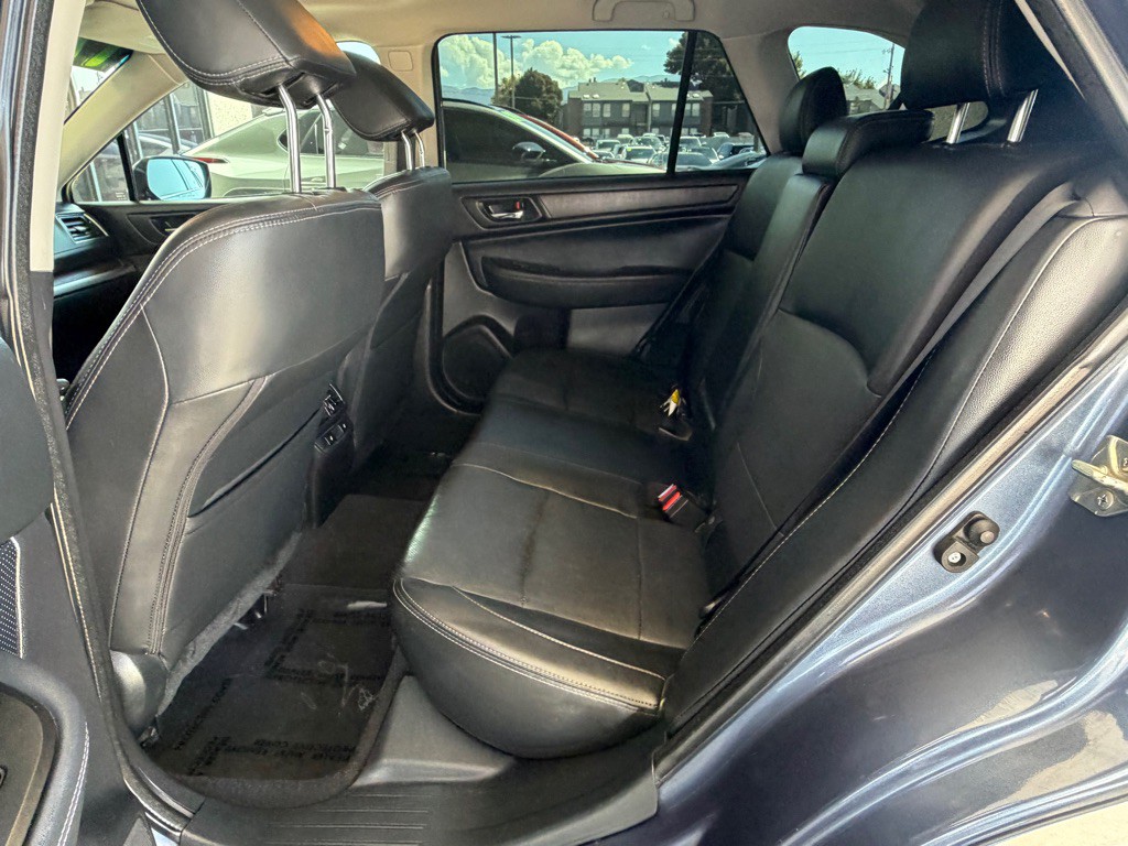 2017 Subaru Outback Image 21