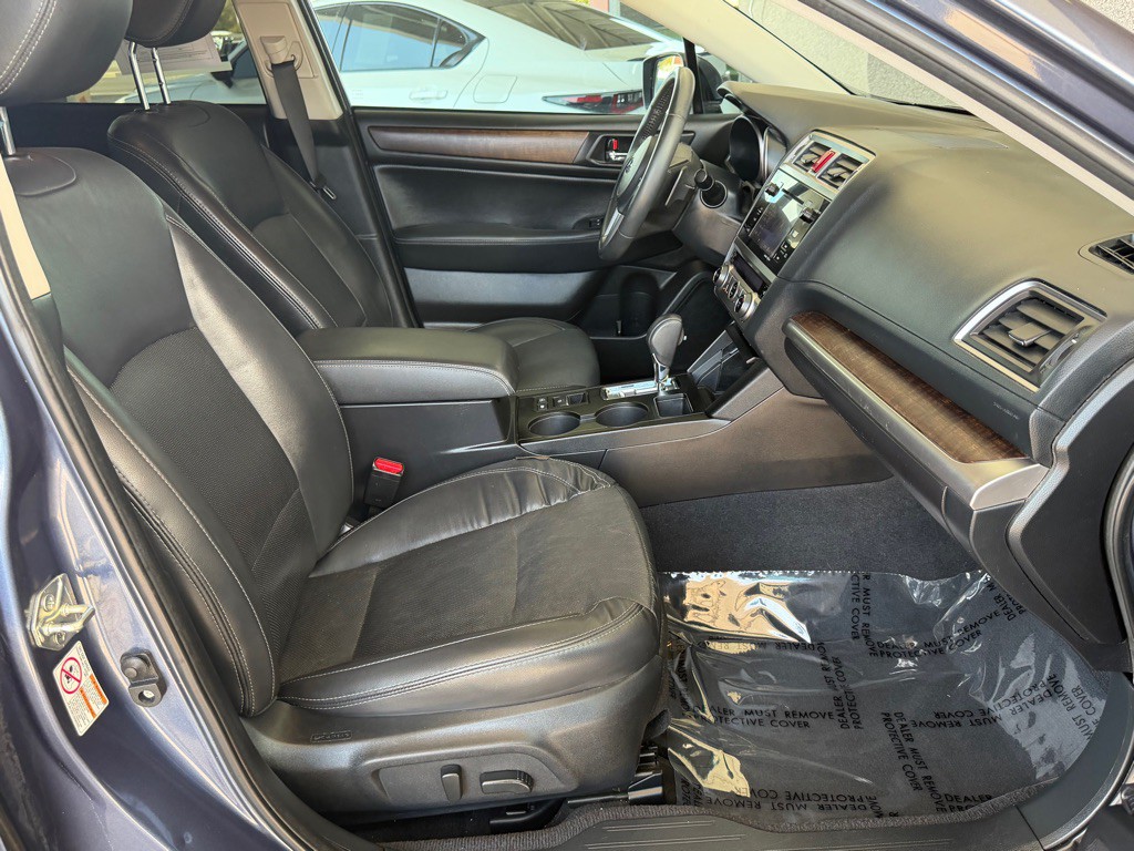 2017 Subaru Outback Image 33
