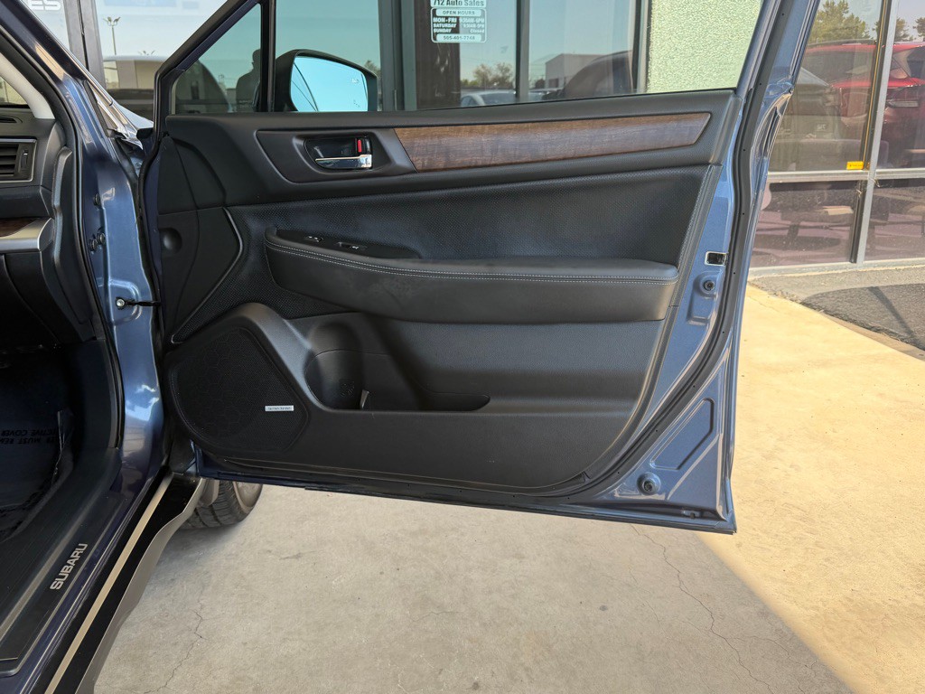 2017 Subaru Outback Image 36