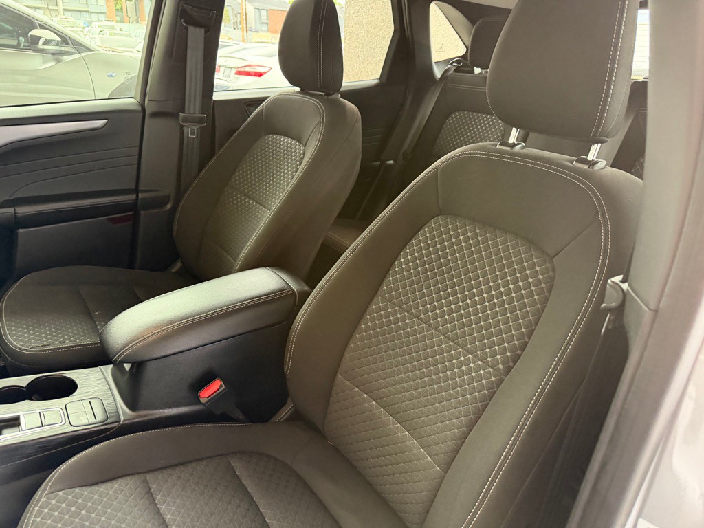 2023 Ford Escape Image 10