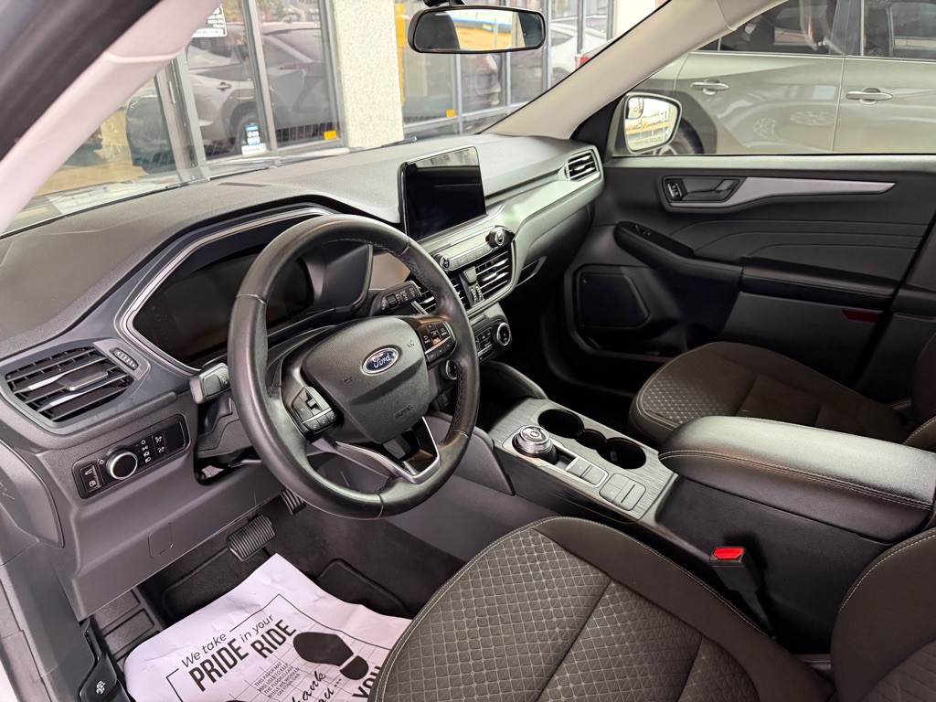 2023 Ford Escape Image 11