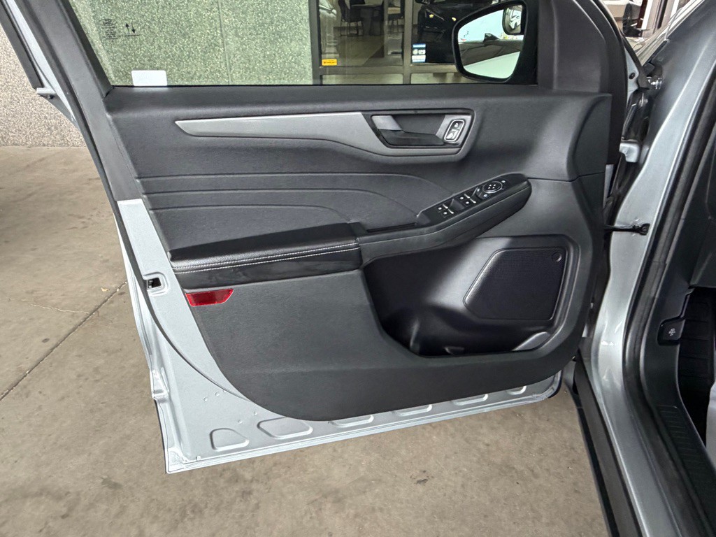2023 Ford Escape Image 23