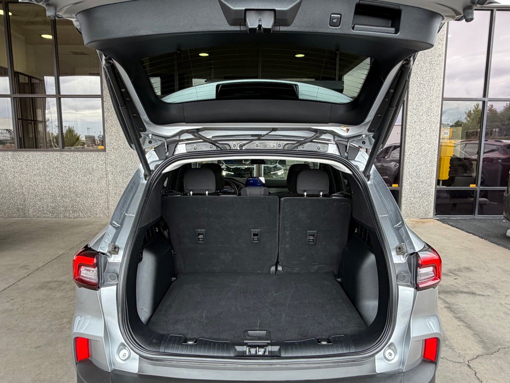 2023 Ford Escape Image 30
