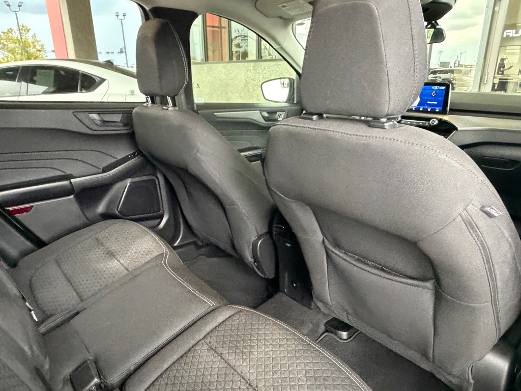 2023 Ford Escape Image 36