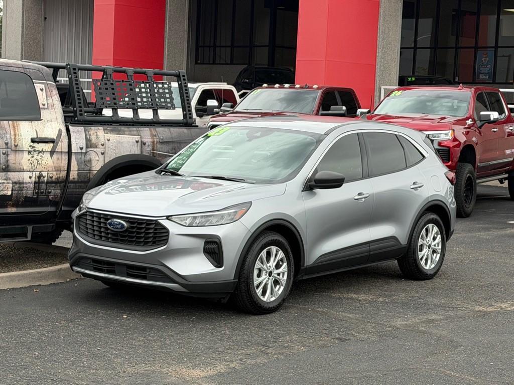 2023 Ford Escape Image 44