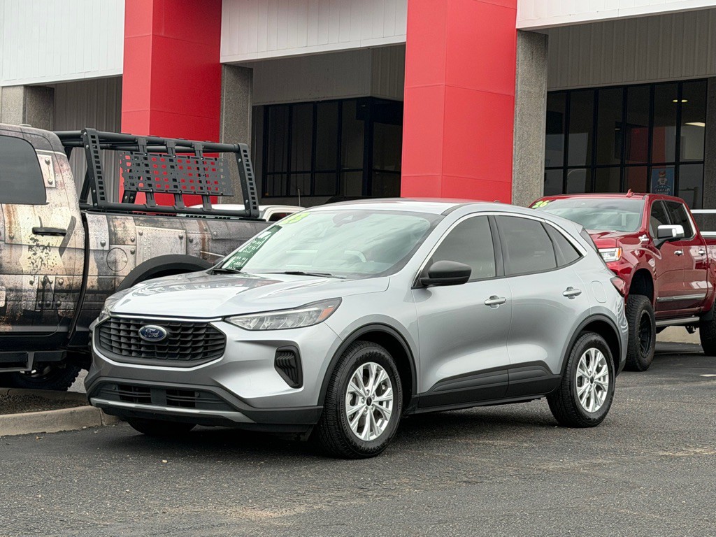 2023 Ford Escape Image 45