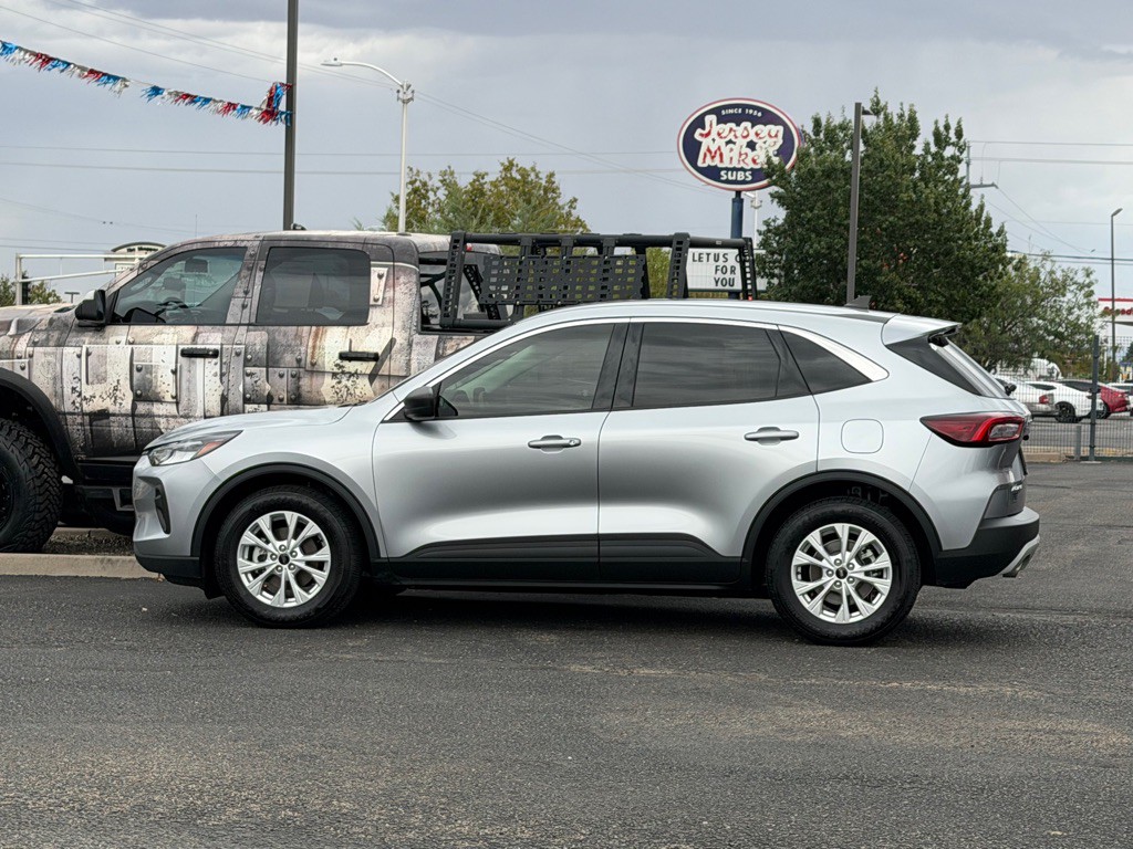 2023 Ford Escape Image 47