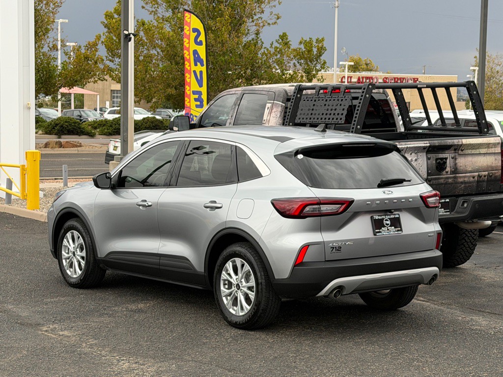 2023 Ford Escape Image 48