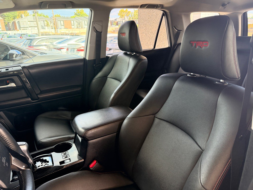 2019 Toyota 4Runner Image 6