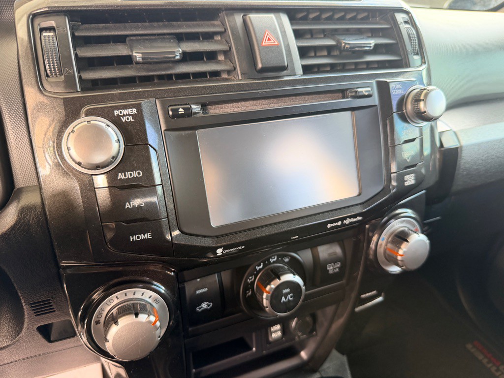 2019 Toyota 4Runner Image 12