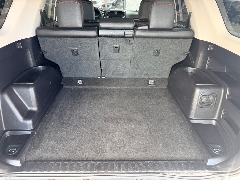 2019 Toyota 4Runner Image 16