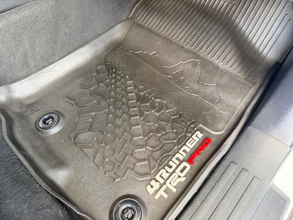 2019 Toyota 4Runner Image 20