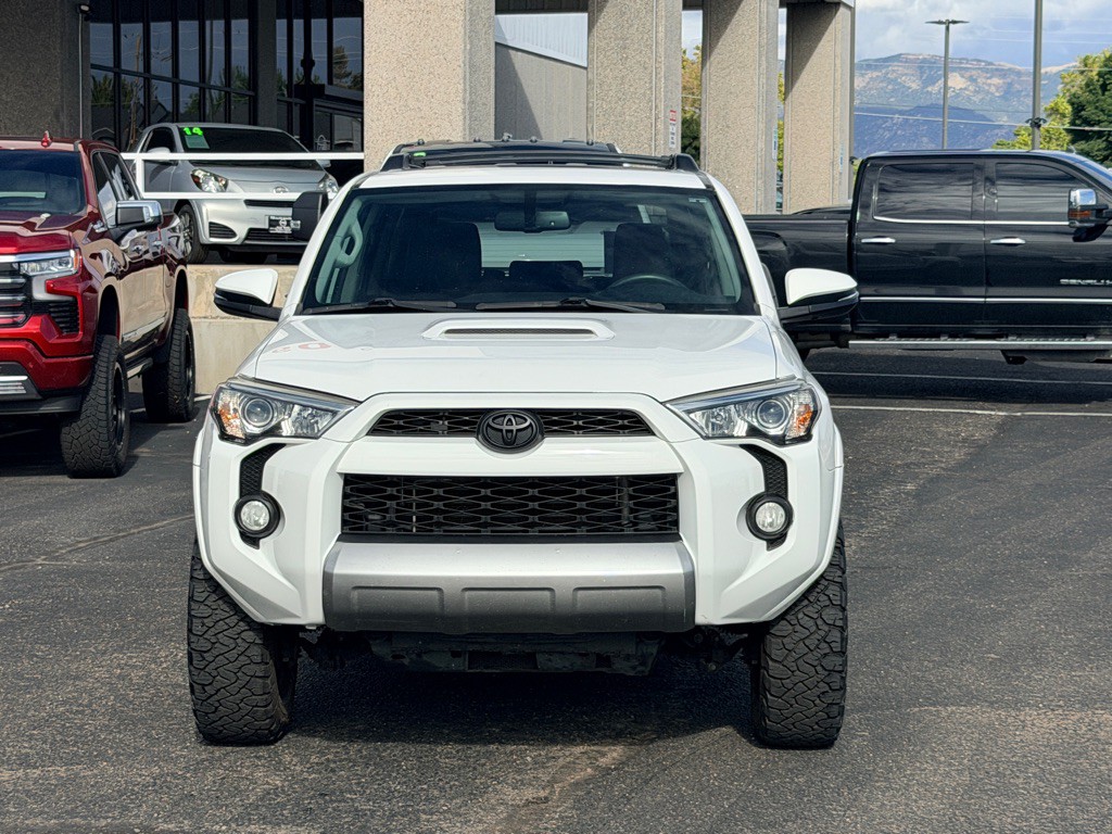 2019 Toyota 4Runner Image 23