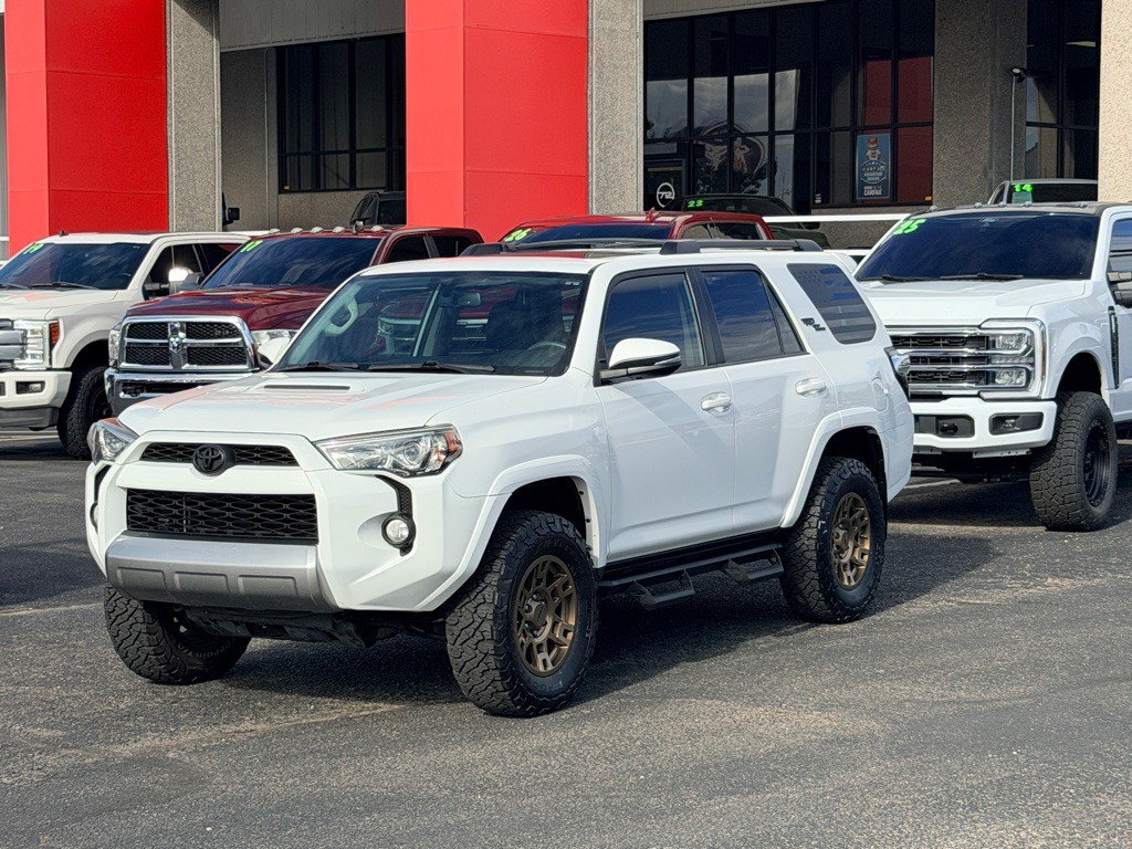 2019 Toyota 4Runner Image 25