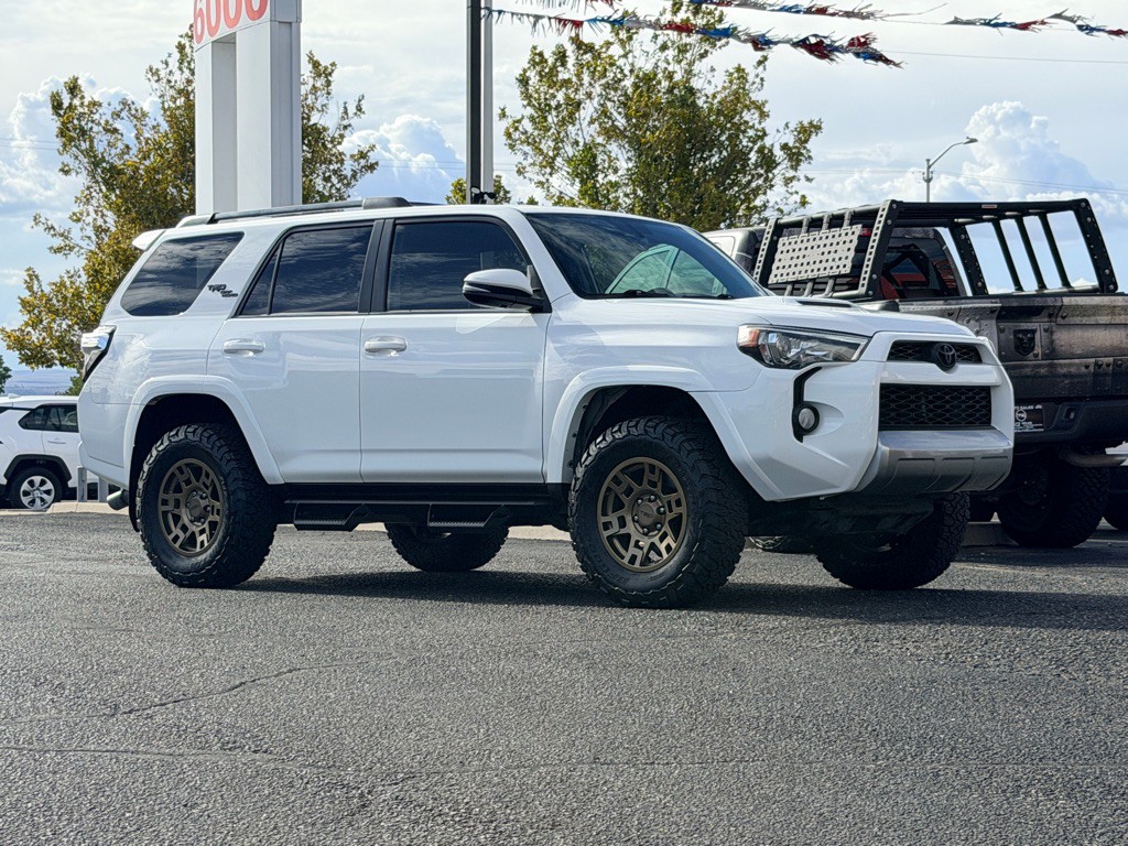 2019 Toyota 4Runner Image 39