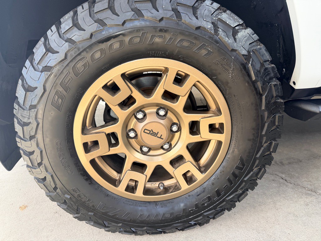 2019 Toyota 4Runner Image 42