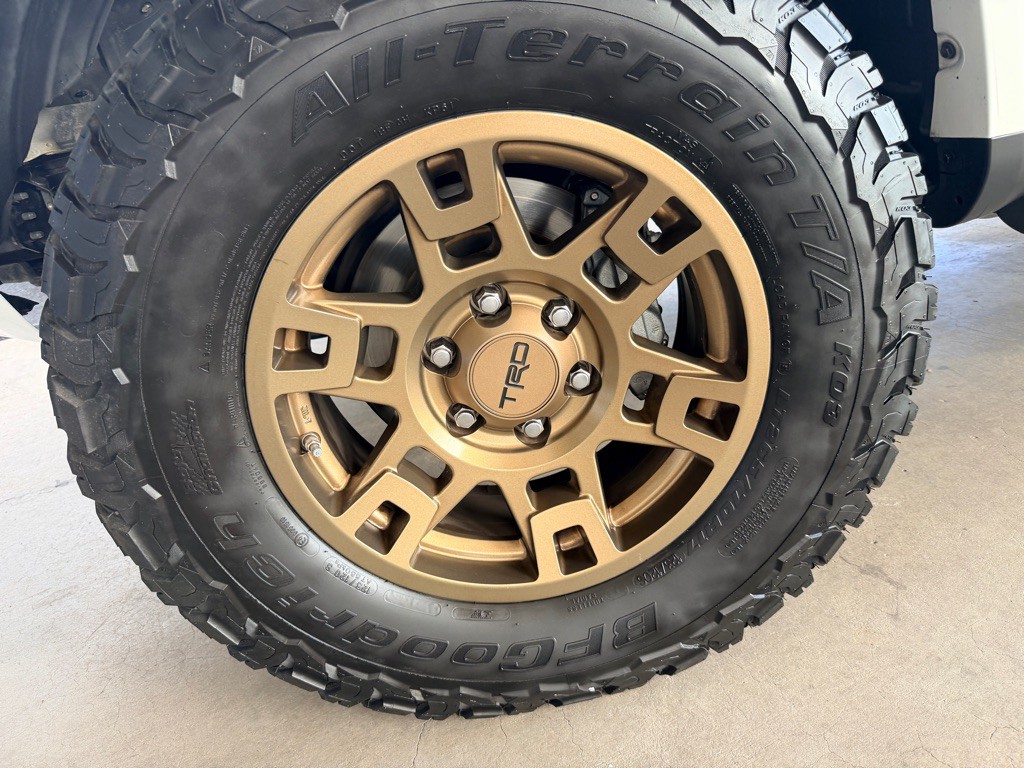2019 Toyota 4Runner Image 44