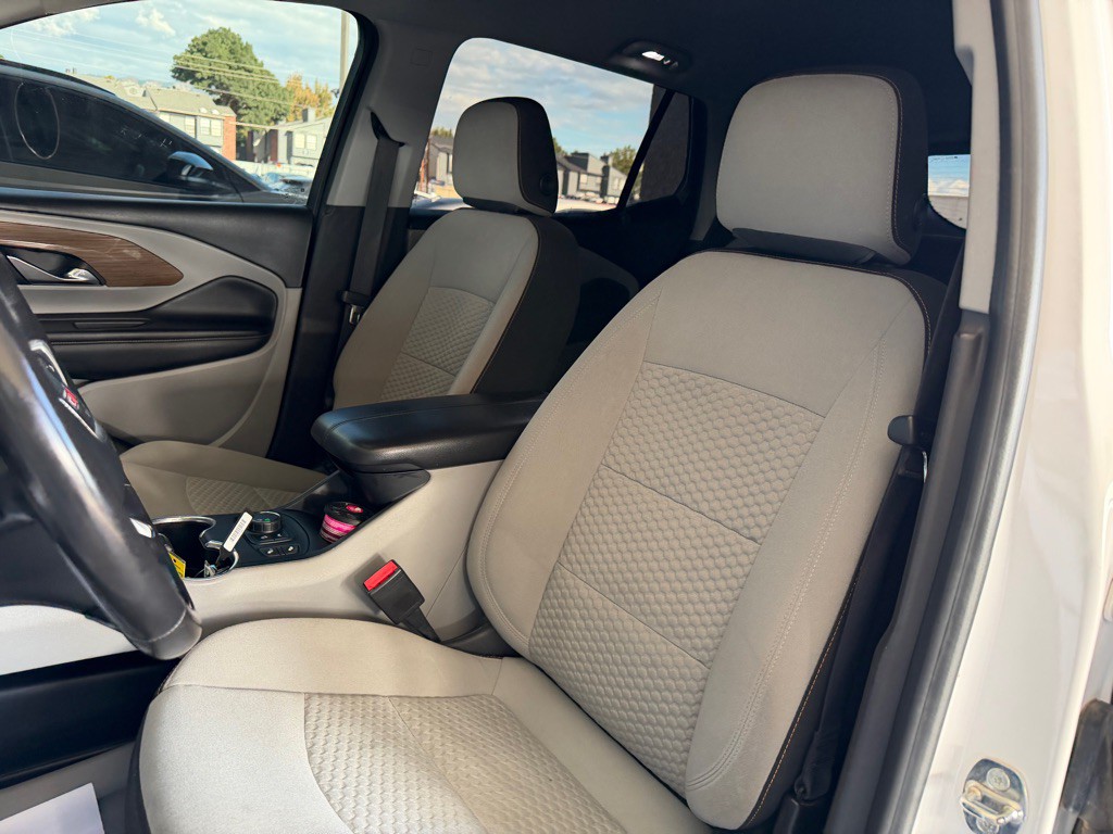 2021 GMC Terrain Image 6