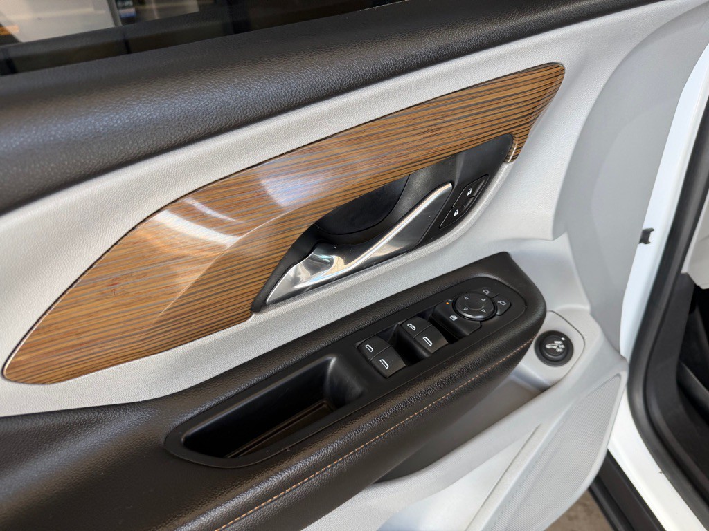 2021 GMC Terrain Image 9
