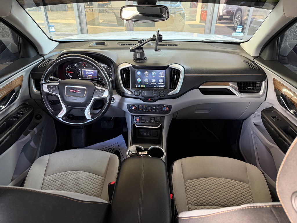 2021 GMC Terrain Image 23