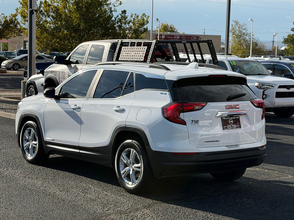 2021 GMC Terrain Image 45