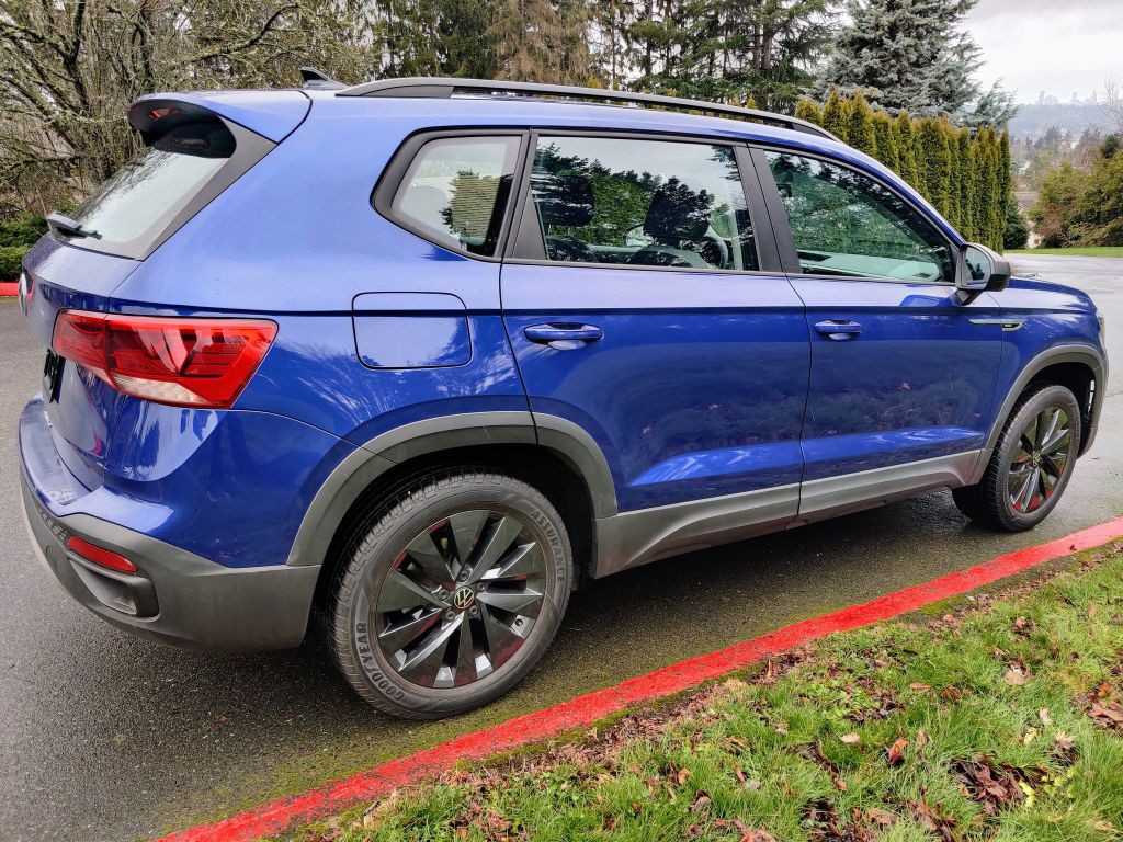 2022 Volkswagen Taos Image 4