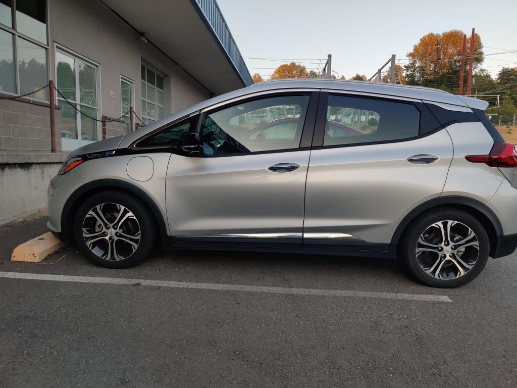 2020 Chevrolet Bolt EV Image 3