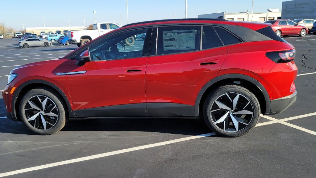 2023 Volkswagen Id.4 Image 2