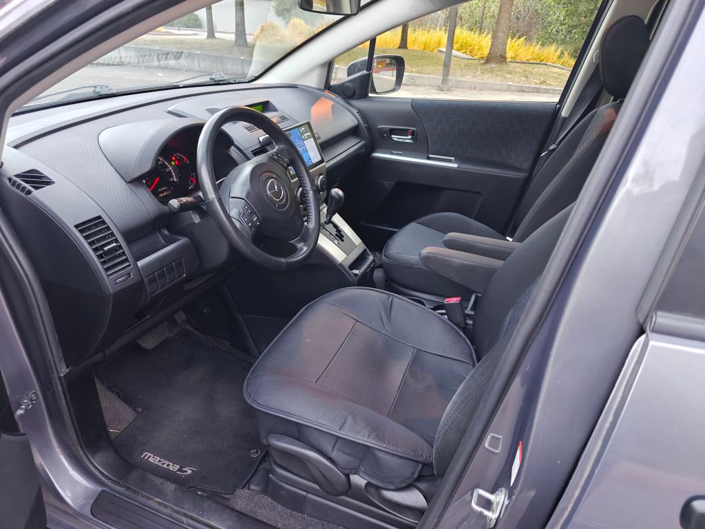 2010 Mazda Mazda5 Image 7