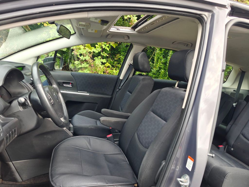 2010 Mazda Mazda5 Image 15