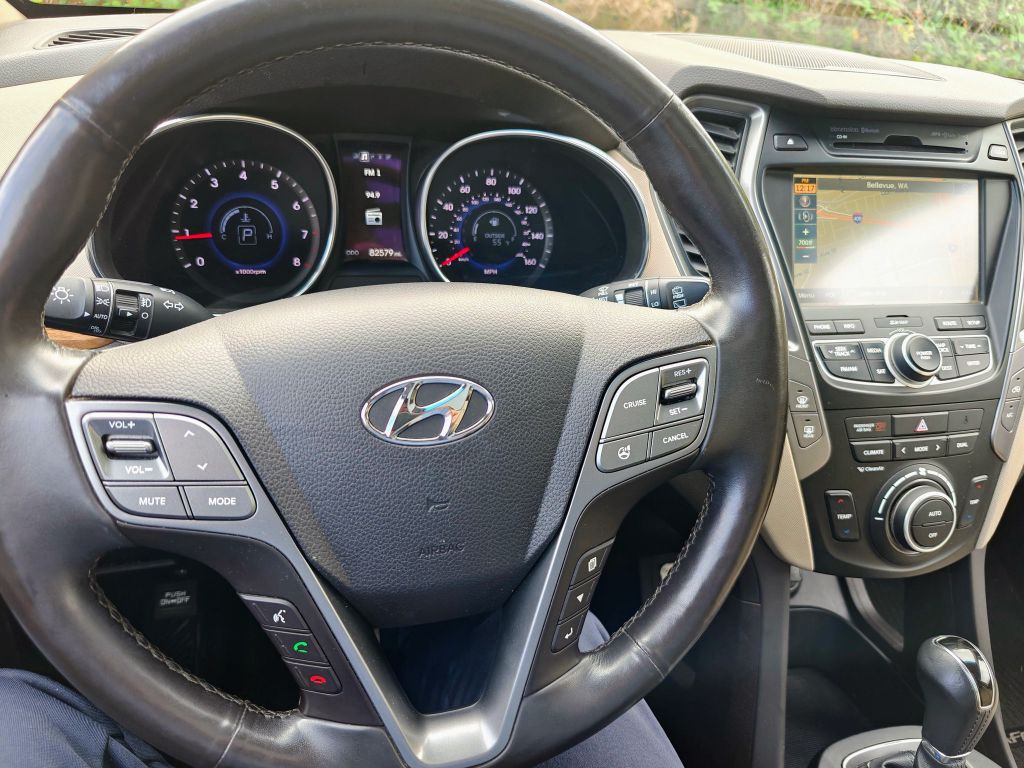 2015 Hyundai Santa Fe Sport Image 9