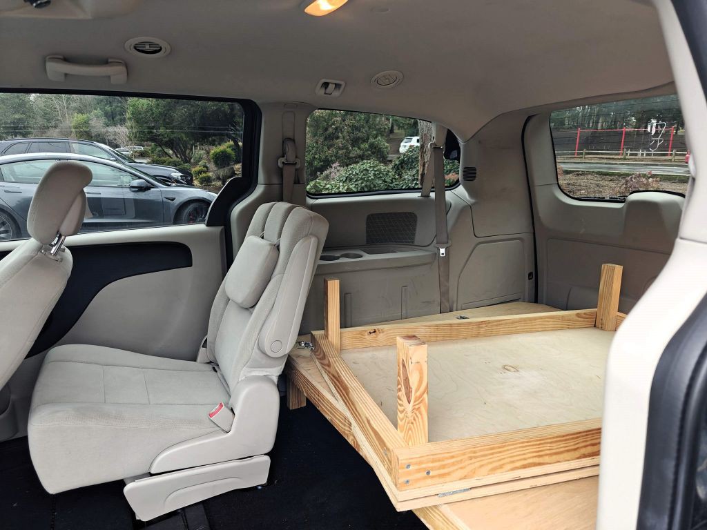 2012 Dodge Grand Caravan Image 8