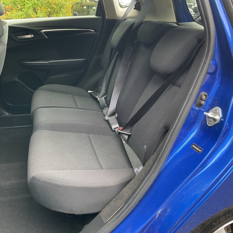 2016 Honda Fit Image 6