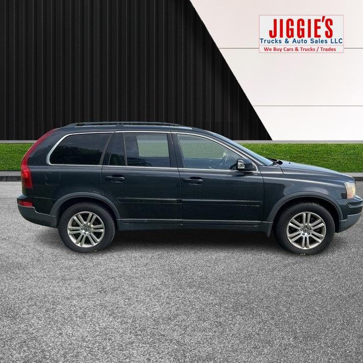 2010 Volvo XC90 Image 1