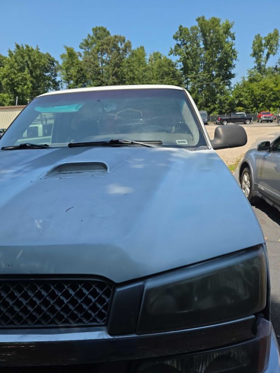 2005 Chevrolet Silverado 1500 Image 13