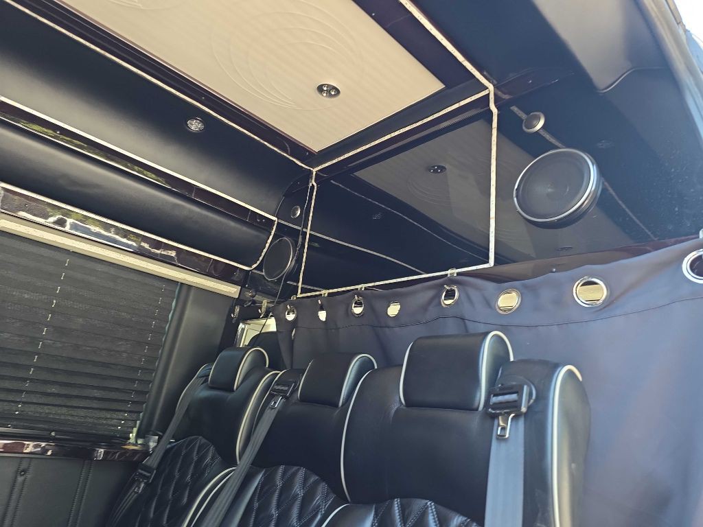 2016 Mercedes-Benz Sprinter Image 10