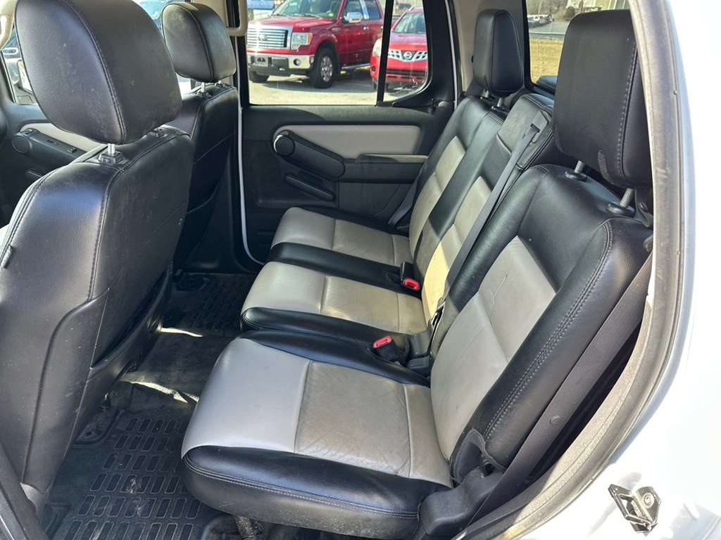 2007 Ford Explorer Image 3