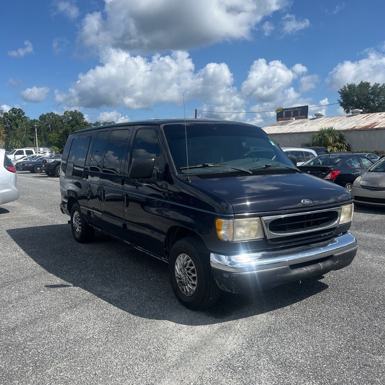 1999 Ford Econoline Image 3