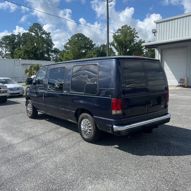 1999 Ford Econoline Image 14