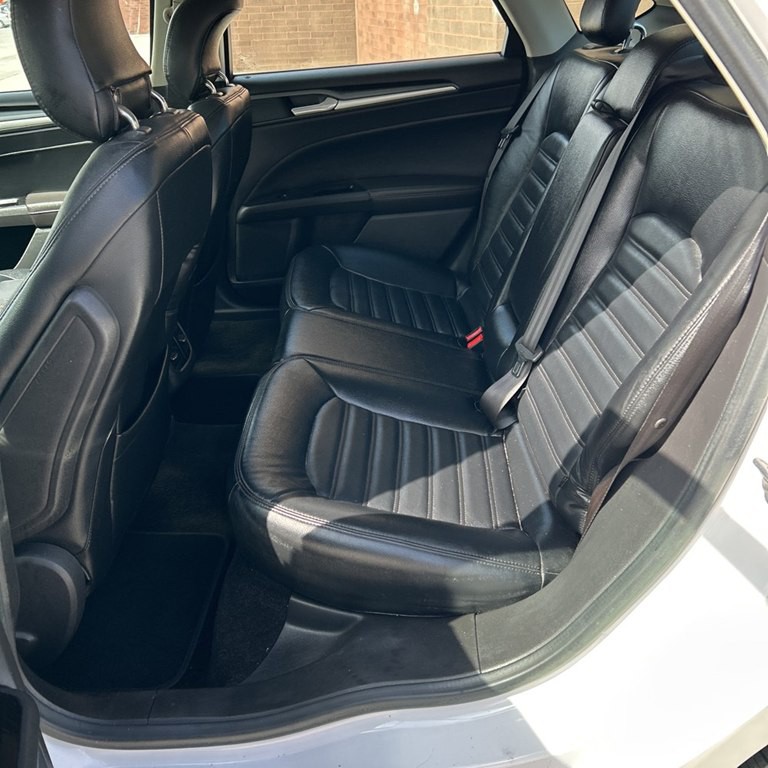 2013 Ford Fusion Image 9