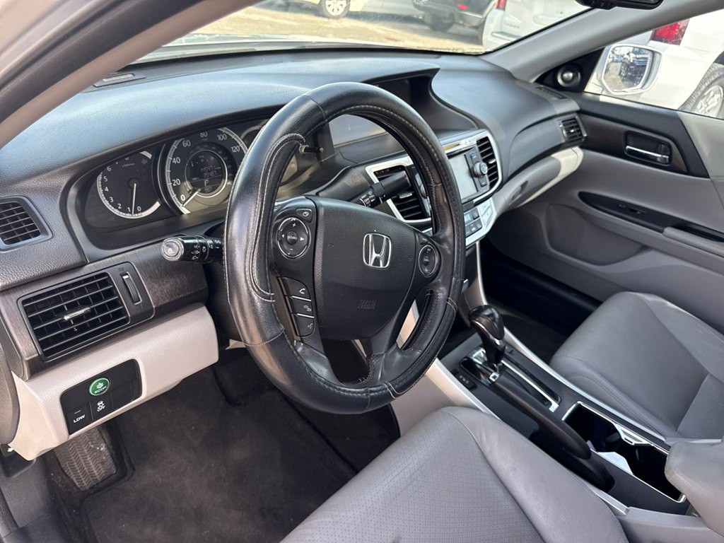 2013 Honda Accord Image 7