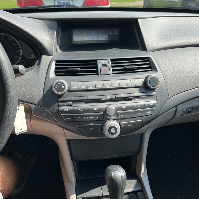 2010 Honda Accord Image 7