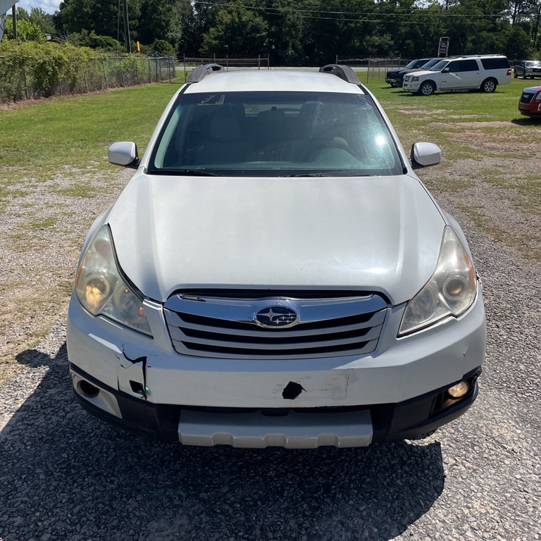 2011 Subaru Outback Image 6